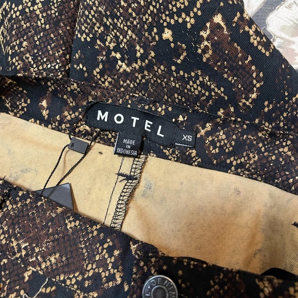 Motel Rocks Jeans Nwt Motel Rocks Snake Skin High Rise Pants Poshmark